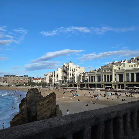 25m2 Grande Plage, Hypercentre, Balcon Apartman